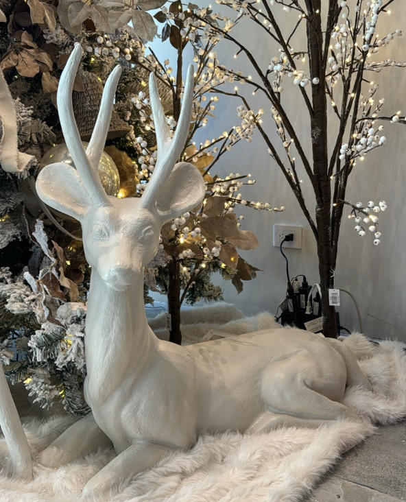 Venado Beige Sentado